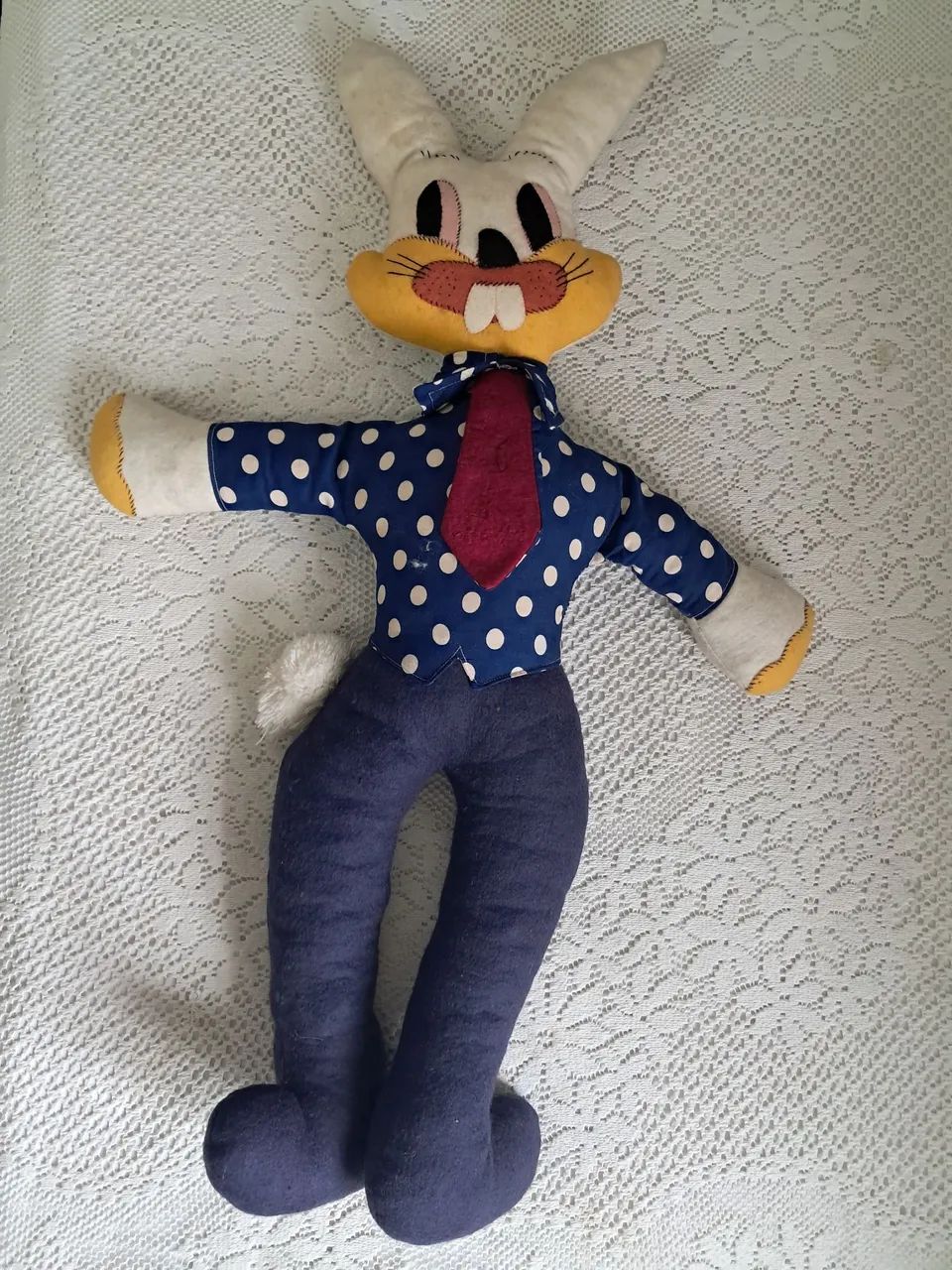 Coelho de  feltro e  pano.82 cm - Foto 3