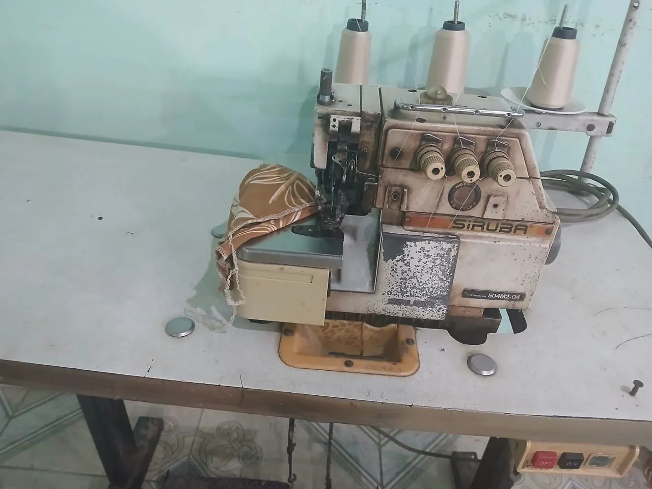 Máquina overloque  - Foto 2