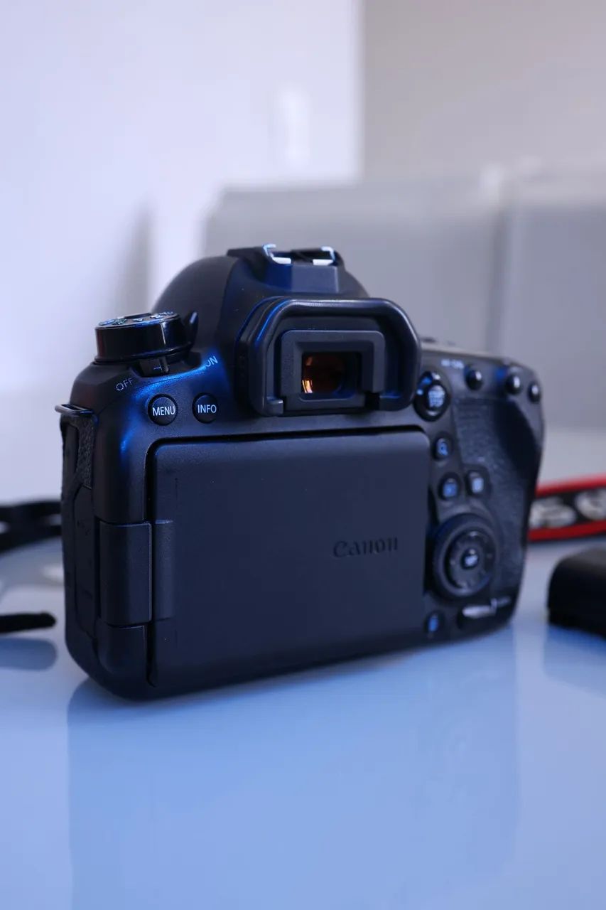 6D Mark II - Foto 5