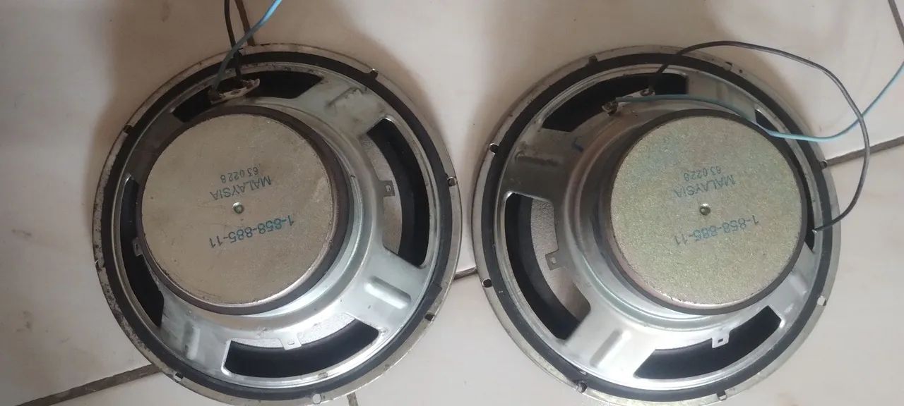 Auto falantea 10 polegadas e fonte chaveada atx250w 6A frequência de 50 a 60hz