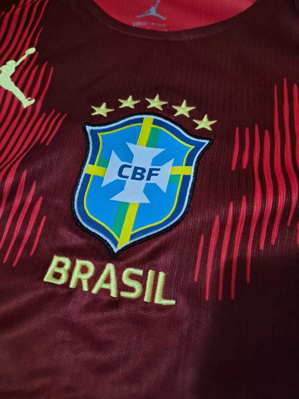 Camisa vermelha M Brasil 2026 - Foto 2