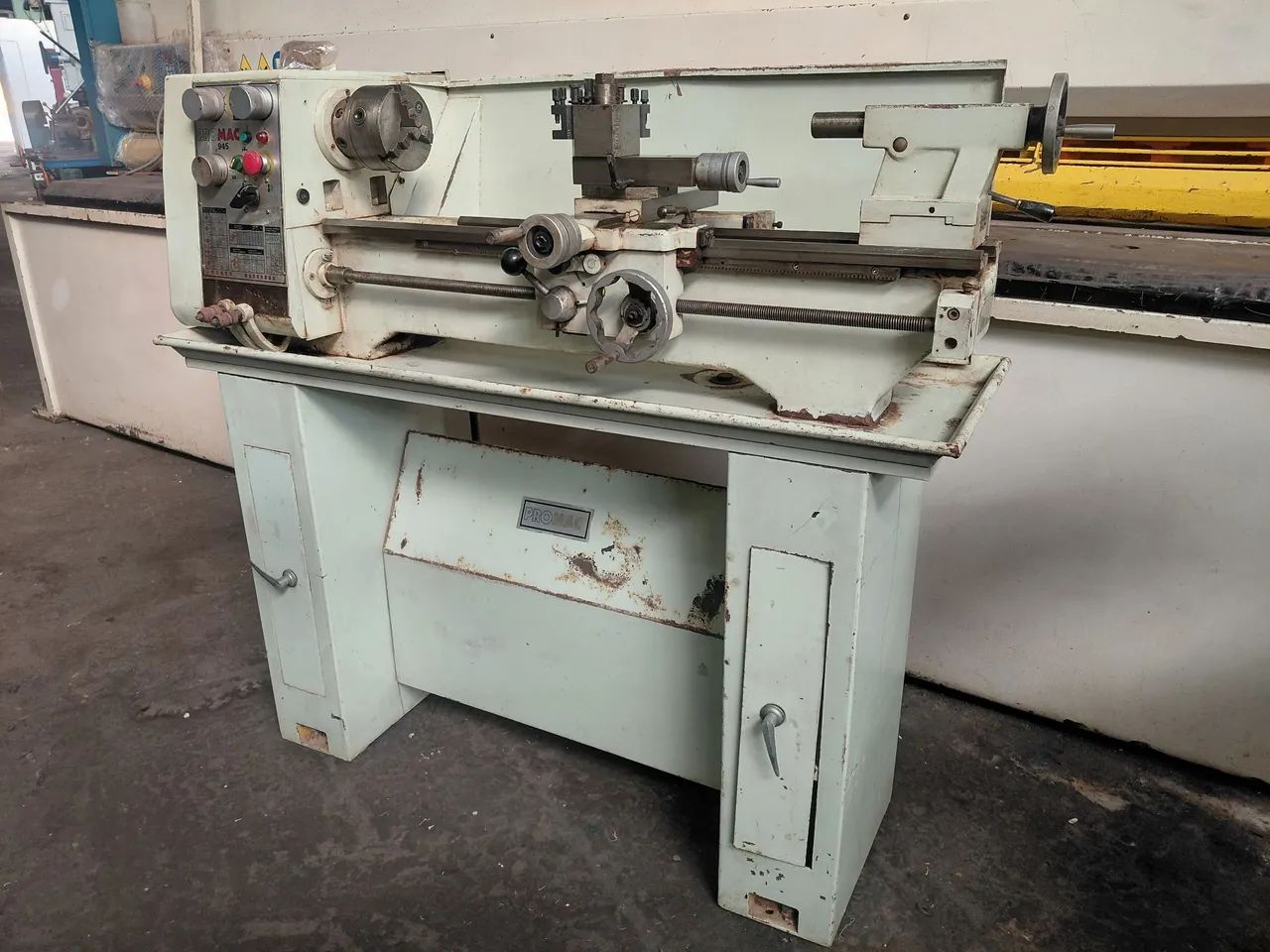 Torno Mecânico 280X700mm