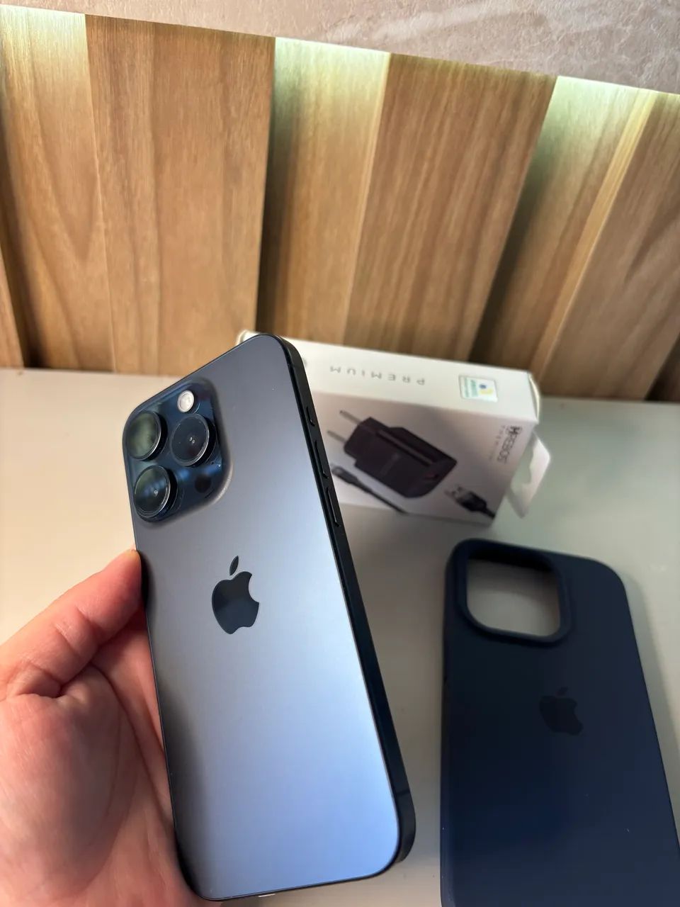 iPhone 15 pro titanium impecável, com 91% de bateria original  - Foto 5