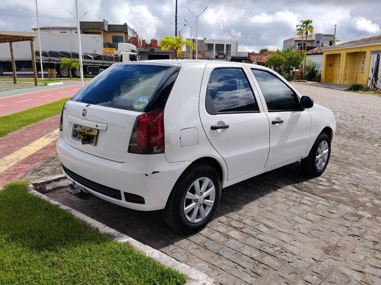 Fiat Palio RUA 1.0 Fire Flex 8V 5P 2015 - Foto 5