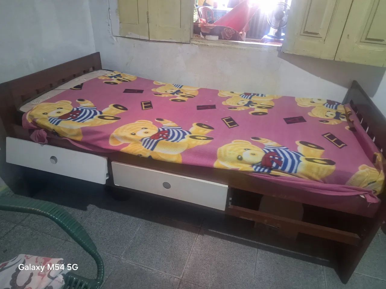 Cama de solteiro  com colchão  - Foto 2