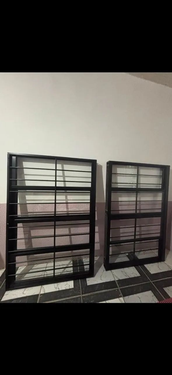 Vendo janelas com vidro novas - Foto 2