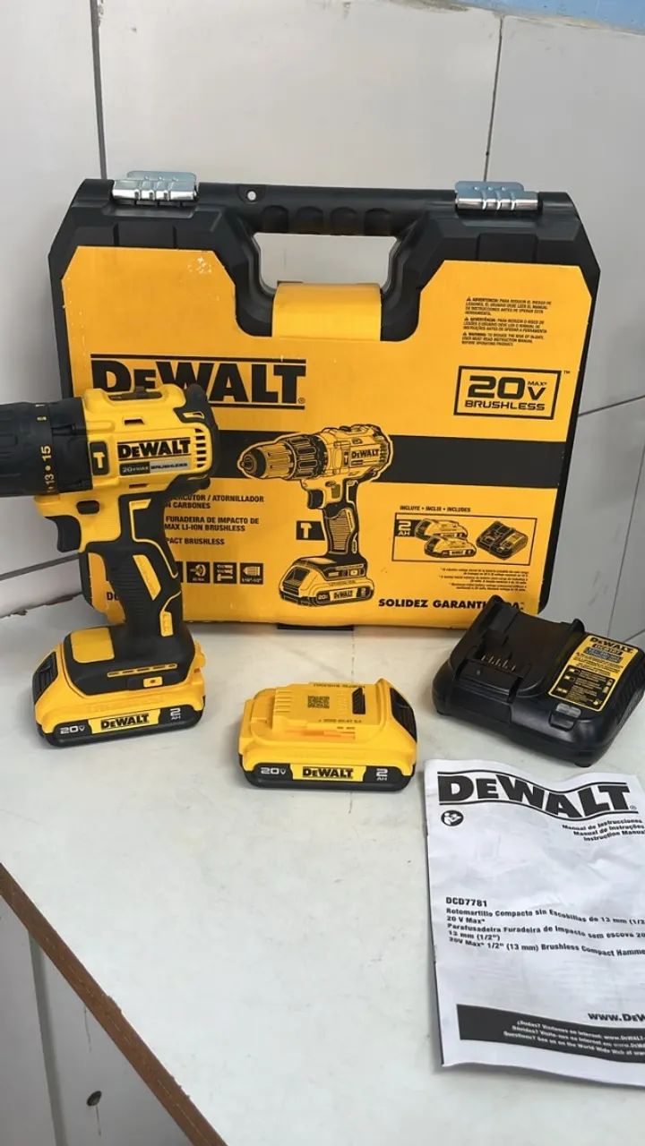 furadeira e parafusadeira 20v  Dewalt 2 Baterias - Entrega Gratis