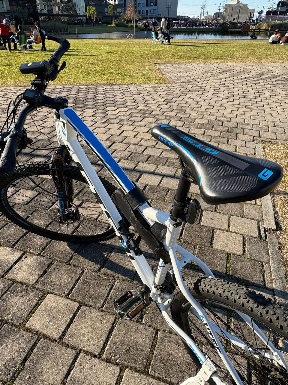 Bicicleta aro 29, impecável!! - Foto 5
