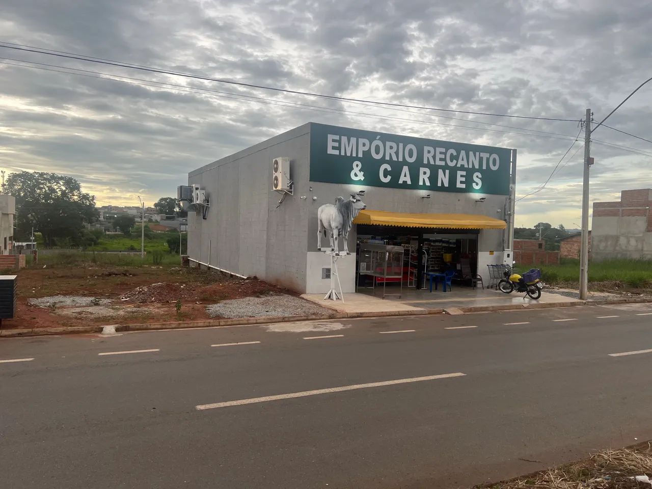 Aluga- se galpão  - Foto 2