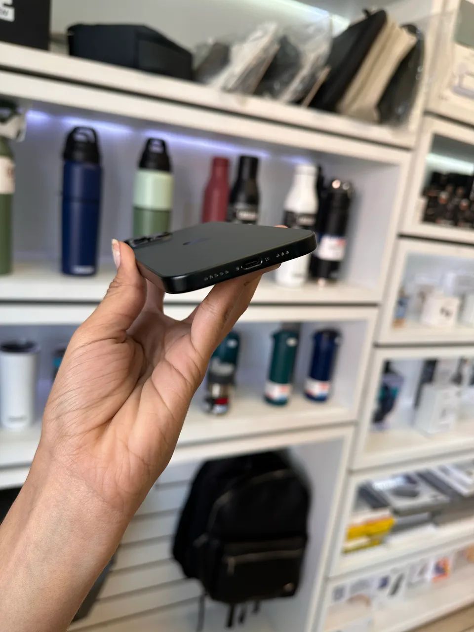 iPhone 15 - 256GB black  - Foto 5