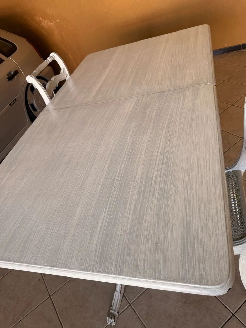 Mesa e cadeiras em madeira maciça - Foto 3