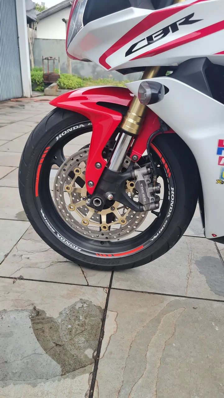 Cbr 600rr 2012 Com Acessorios  - Foto 4