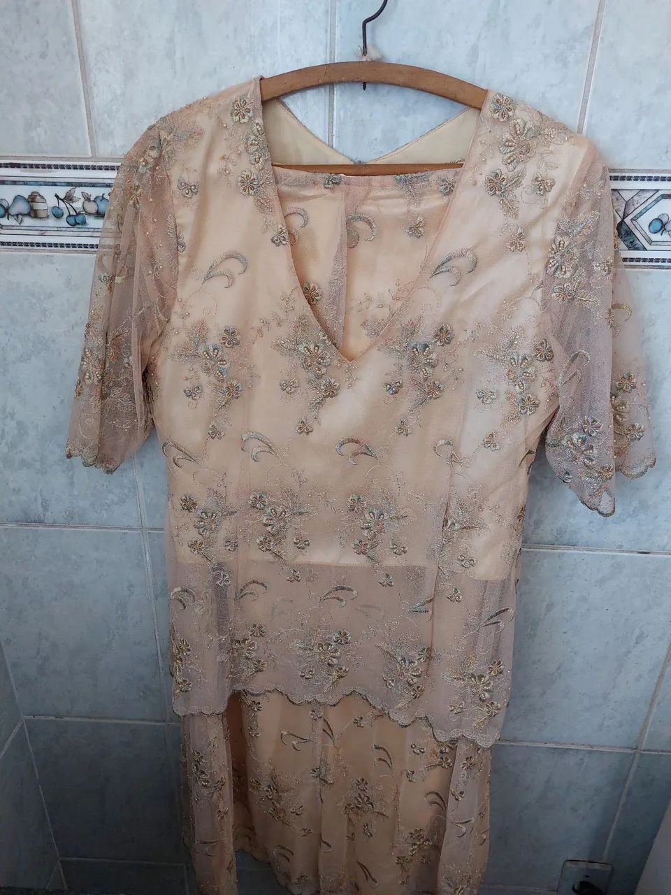 Conjunto de Saia e Blusa - Tamanho M