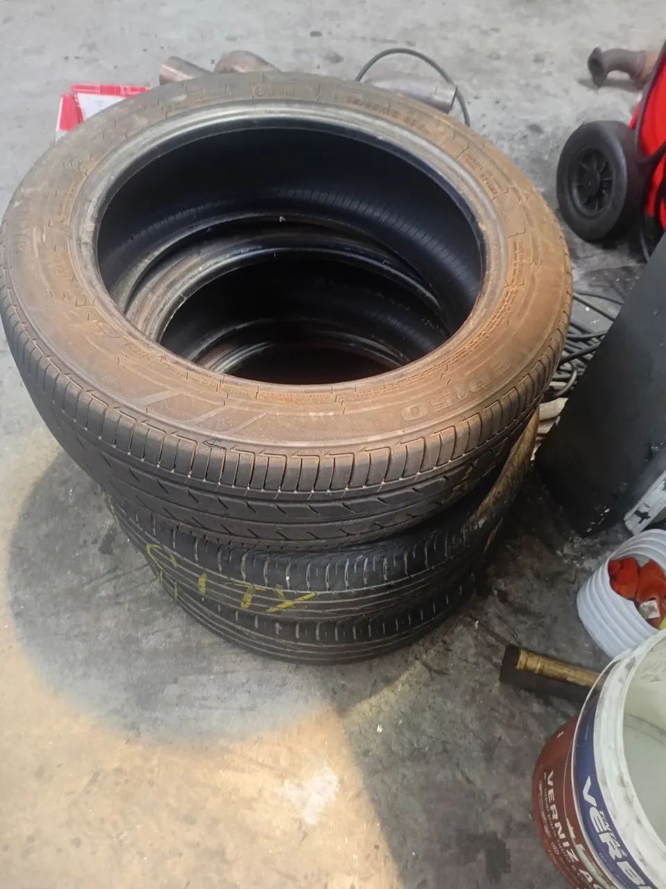 Pneu 16 Bridgestone 
