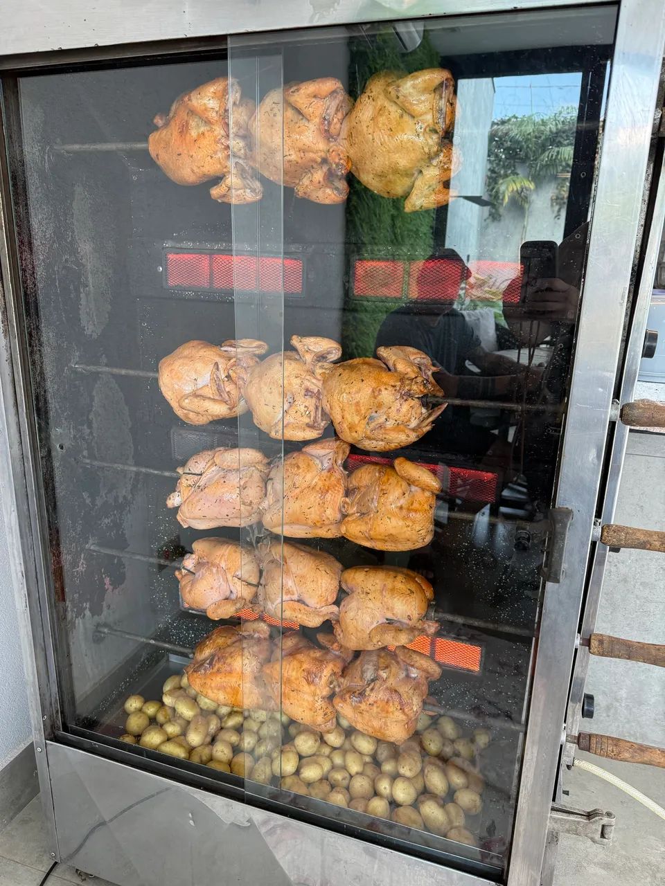 Máquina de assar frango 