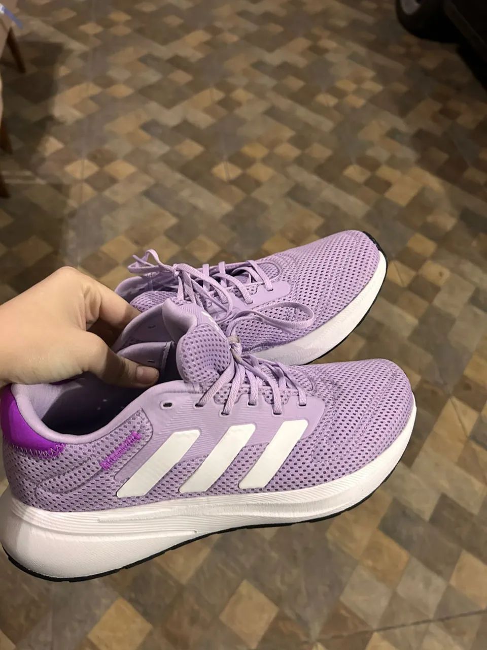 Tênis adidas feminino - Calçados Esportivos - Campo Grande, Rio de