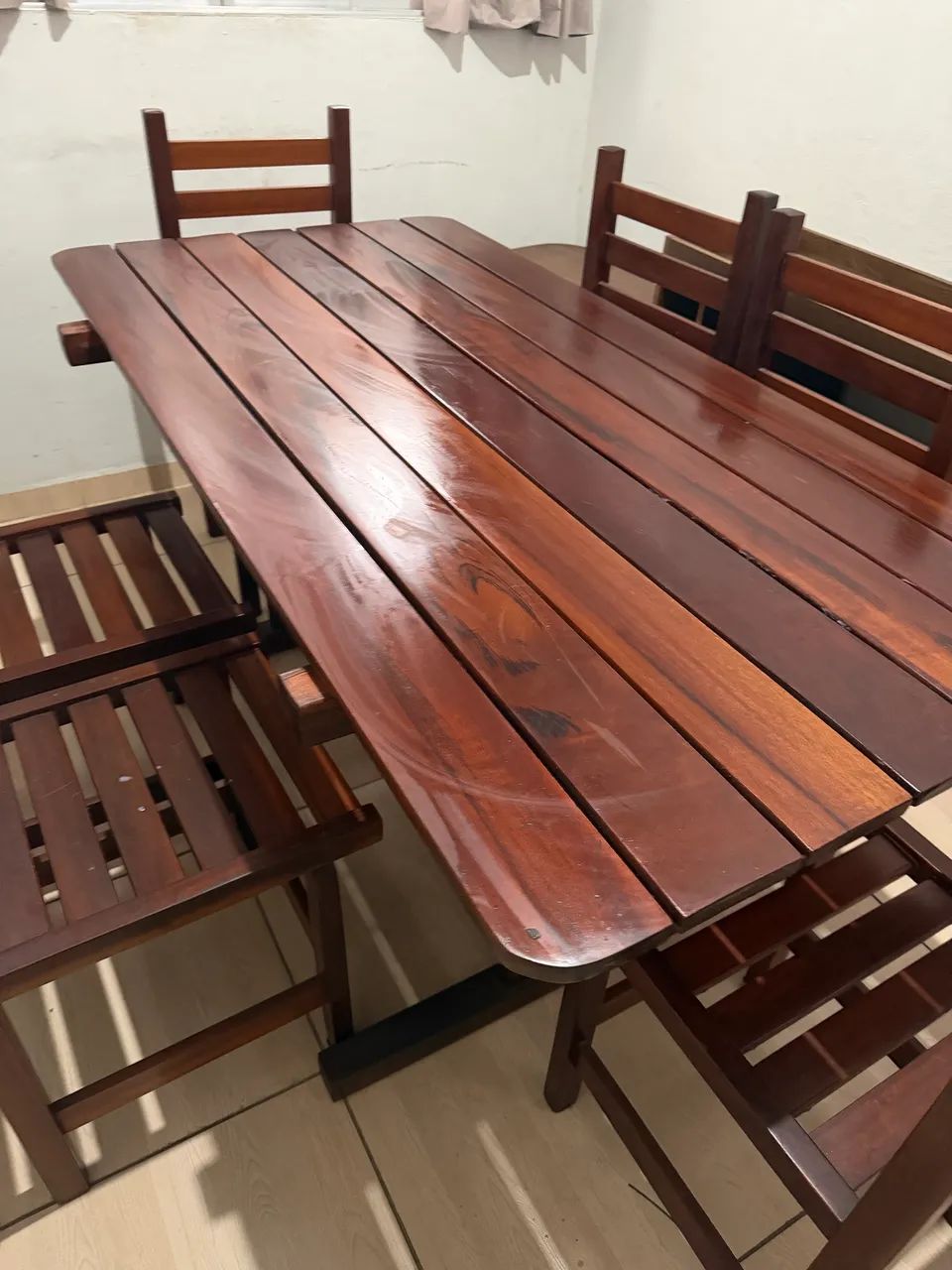 Mesa de jantar madeira maciça 6 cadeiras  - Foto 3