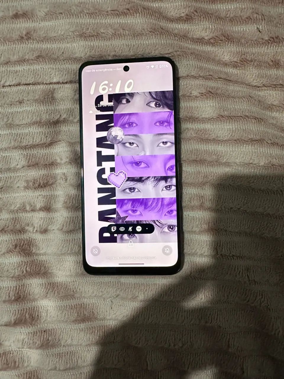 Vendo Celular no precinho em ótimo estado