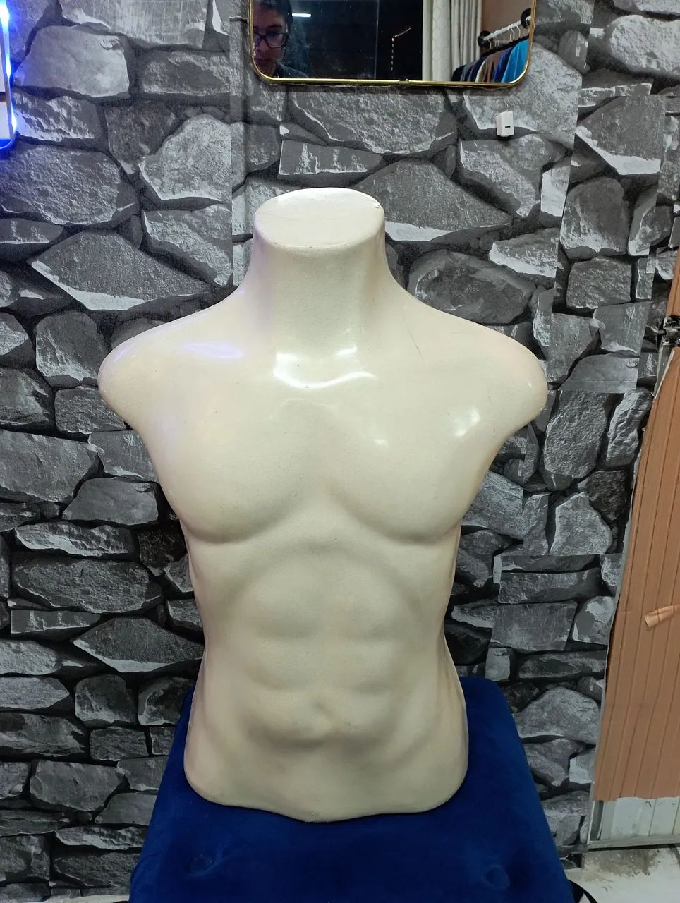 Manequim FEMENINO e masculino 