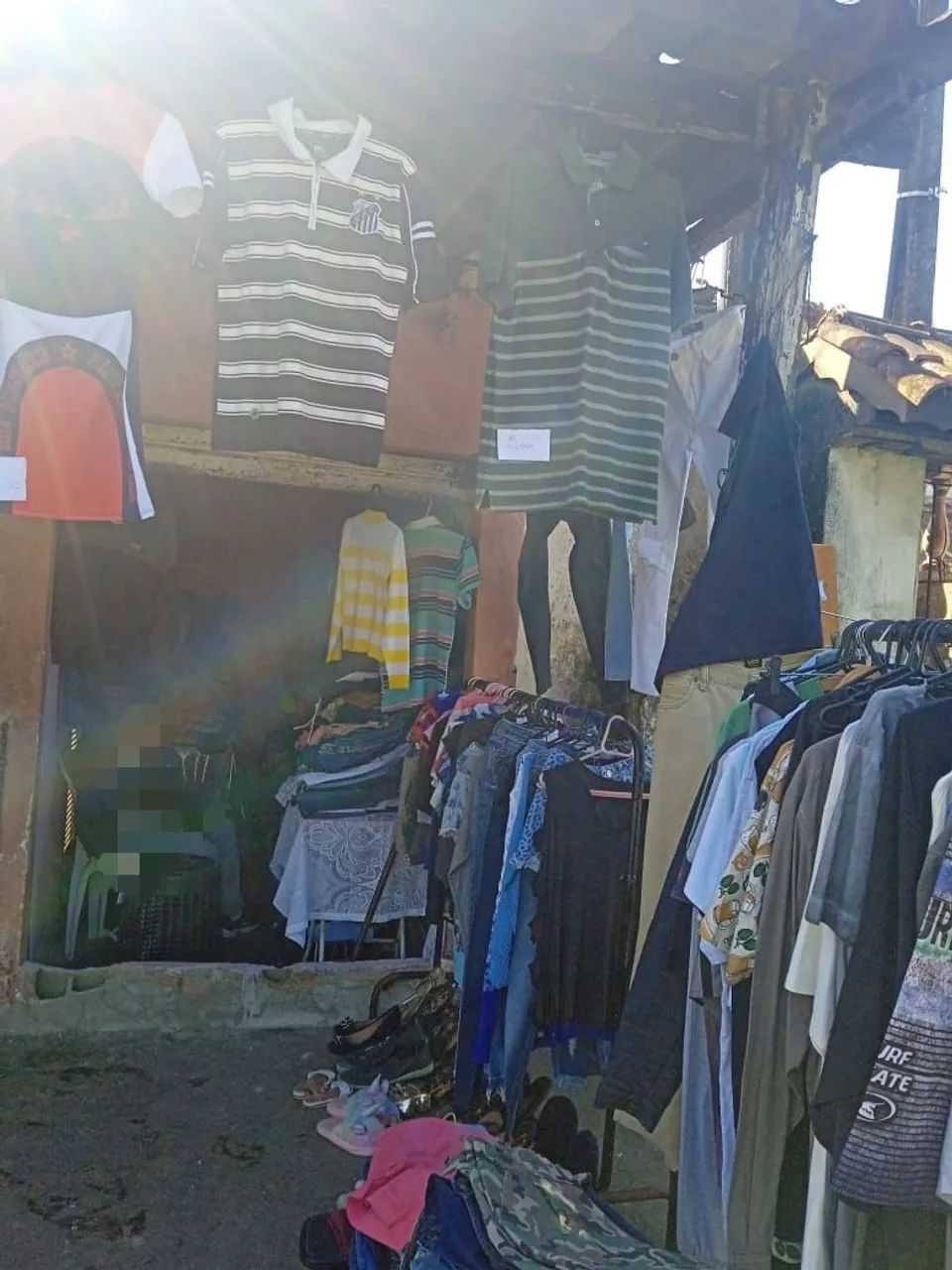 Roupas seminovas - Foto 5