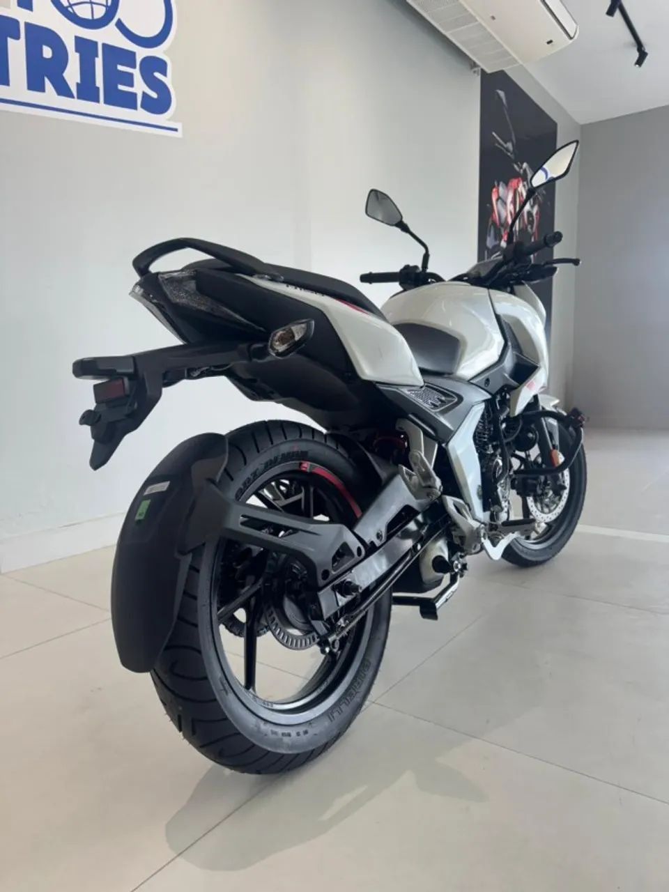 PULSAR 150 - Foto 3