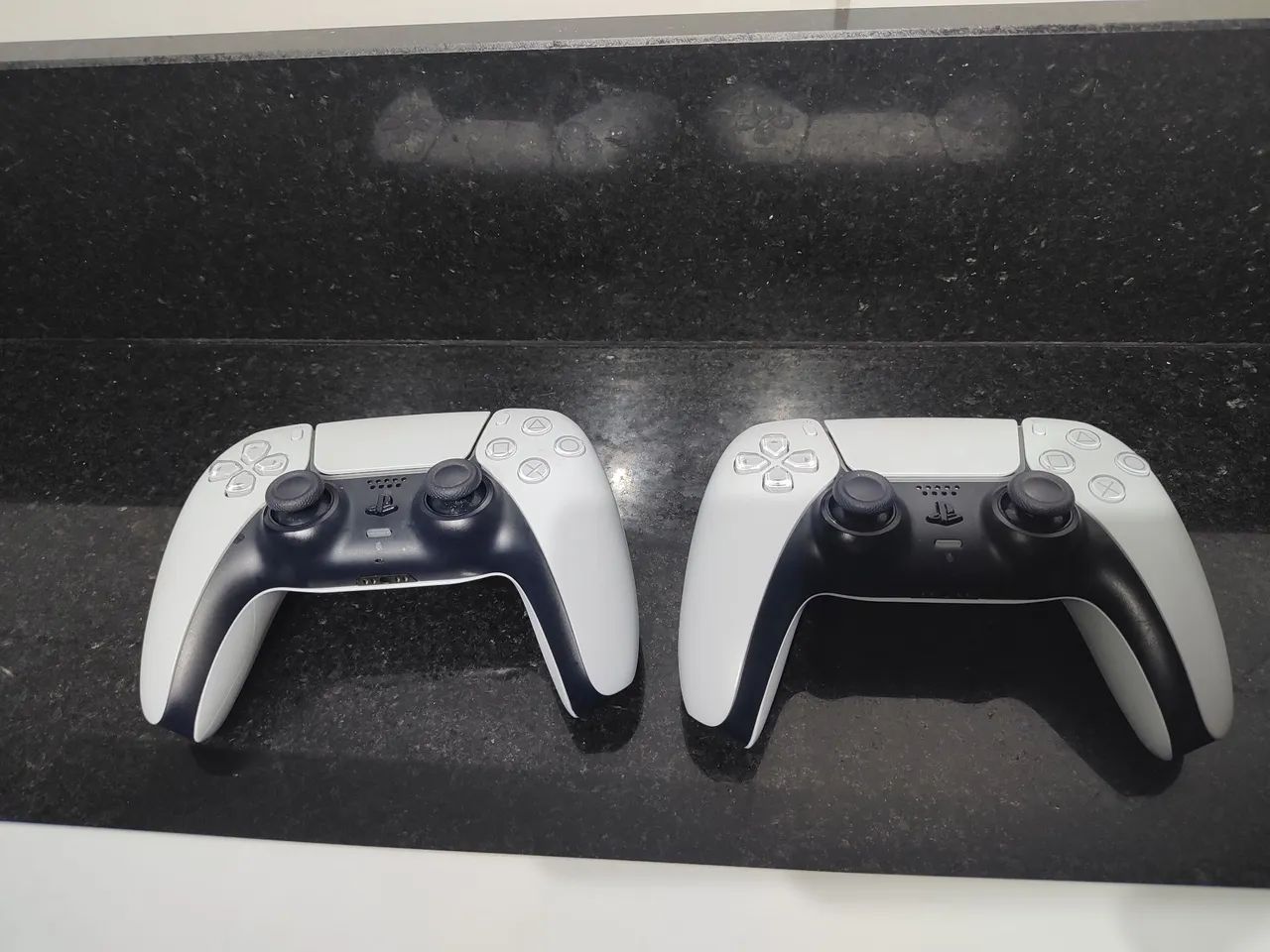 Playstation 5 com 2 controles  - Foto 3
