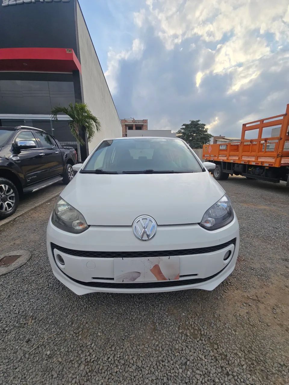 Volkswagen Up! up! move 1.0 TSI Total Flex 12V 5p 2017