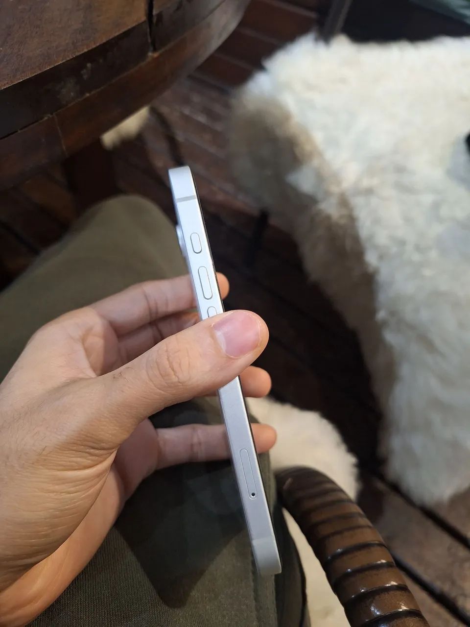 iPhone 16e Branco  - Foto 3