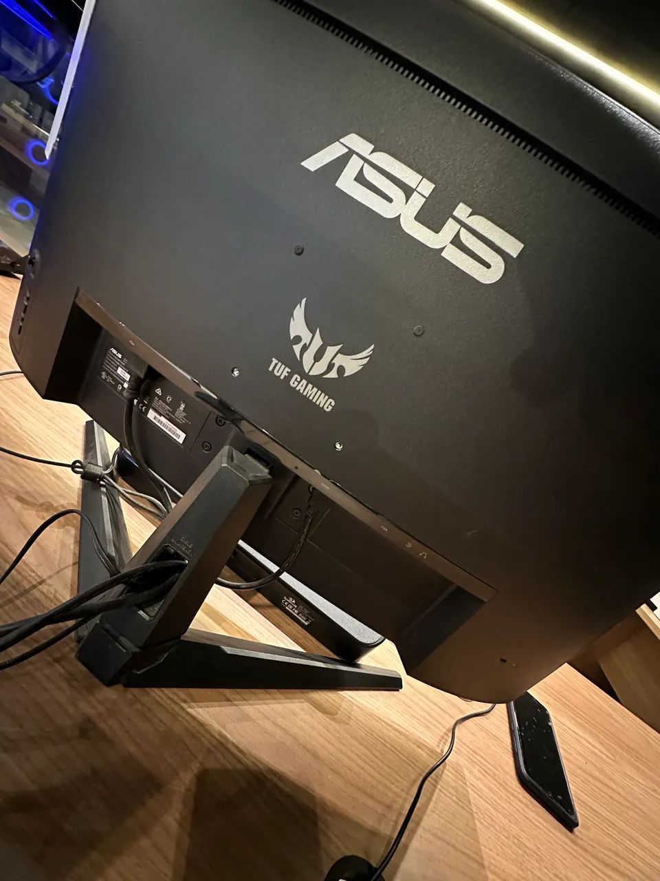 Monitor Asus Tuf 31.5 Polegadas Curvo  - Foto 2