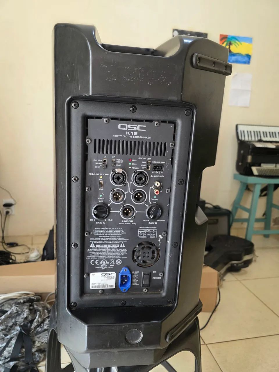 Caixa ativa QSC K12 - Foto 3