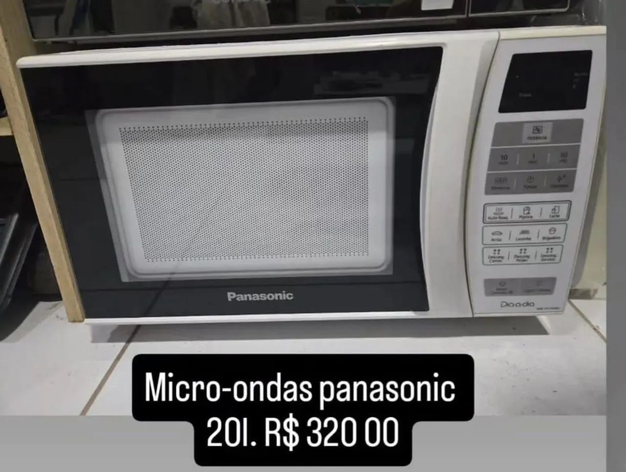 Micro-ondas Panasonic 20L