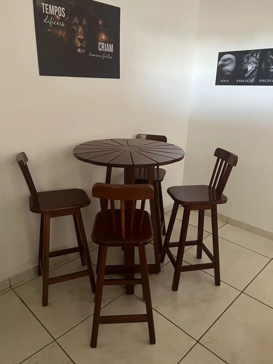 Mesa de madeira 