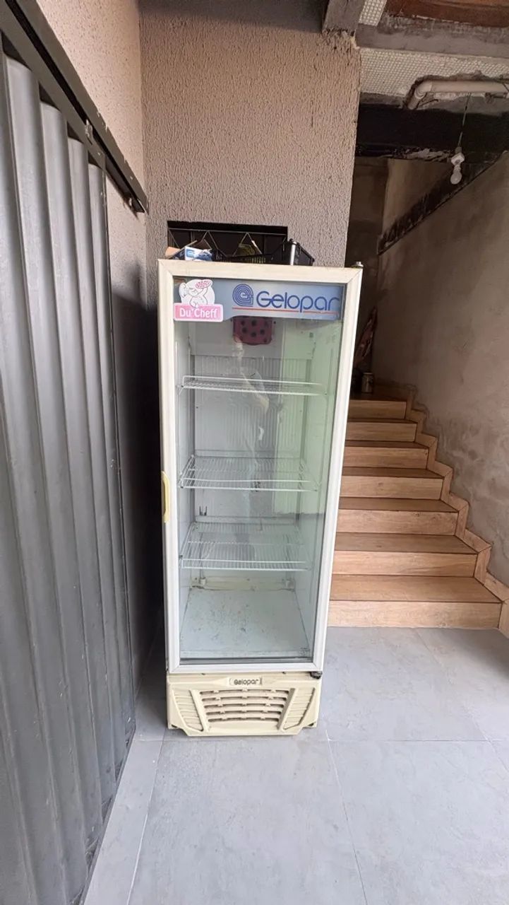 Vendo junto ou separado equipamentos para pizzaria e lanchonete em geral 