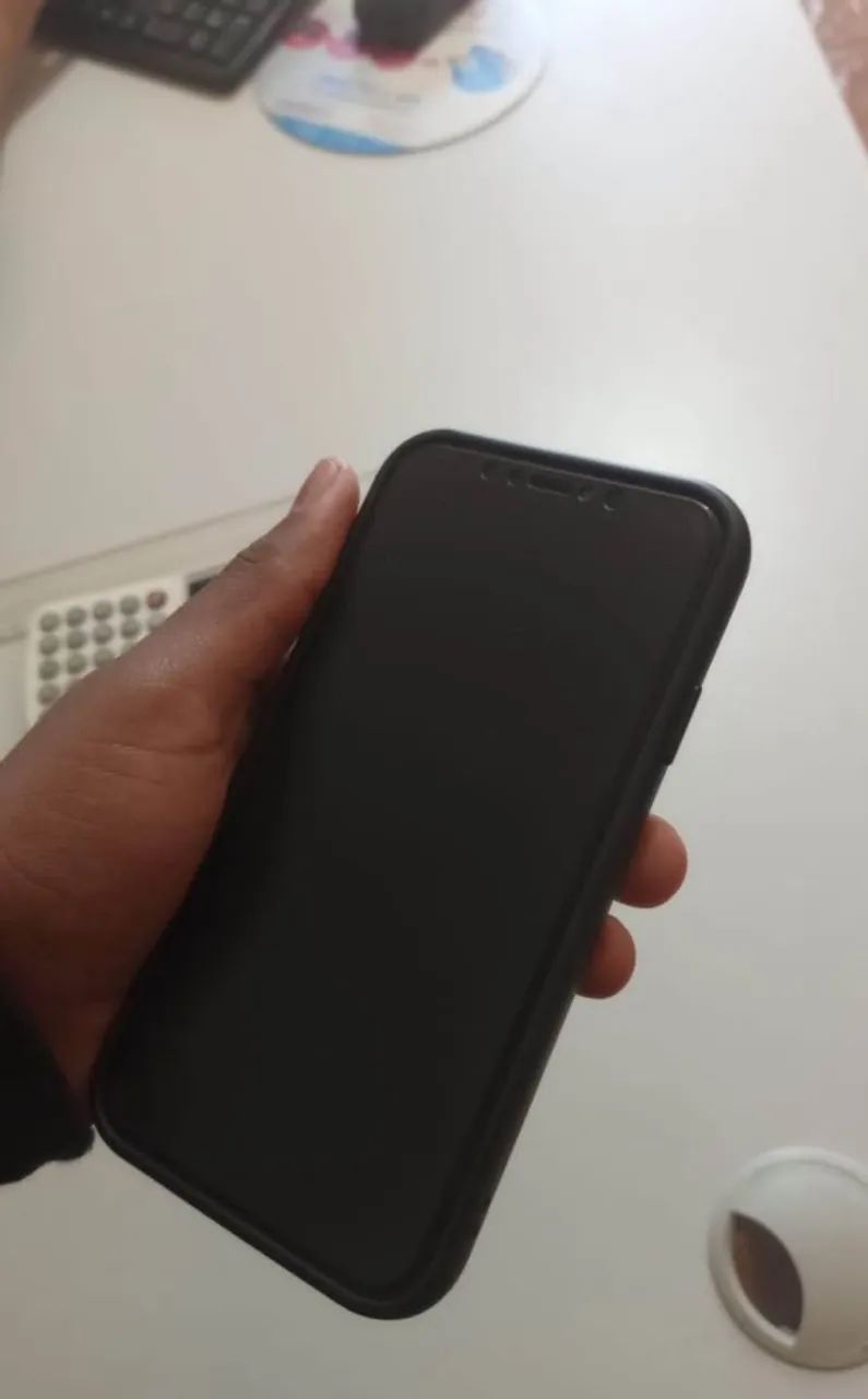 Celular iPhone XR  - Foto 3