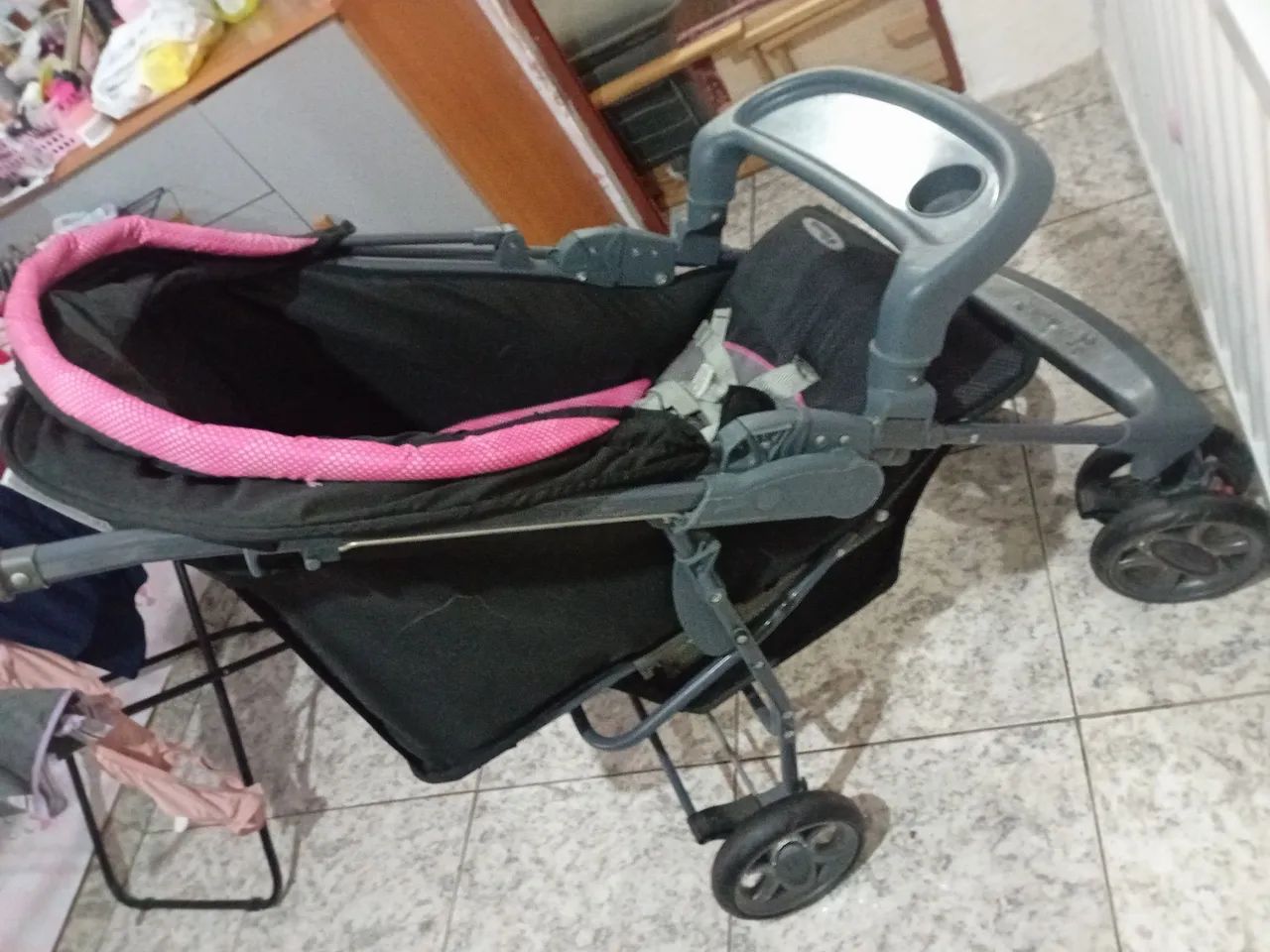 Carrinho de bebê de menina - Foto 4