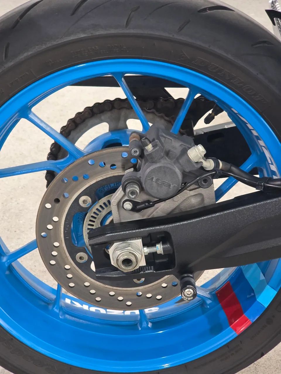 GSX-8S 800cc 2025 - Foto 5