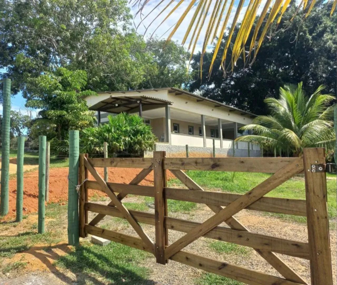 Vendo Lotes  com Deck e  lagoa em guarapari 