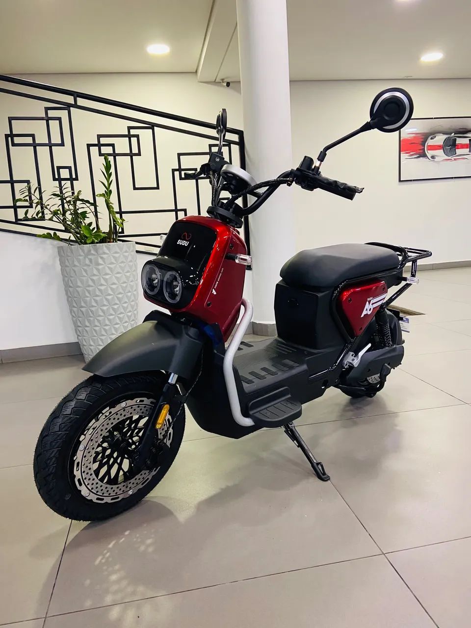 Scooter elétrica A6 Sudu