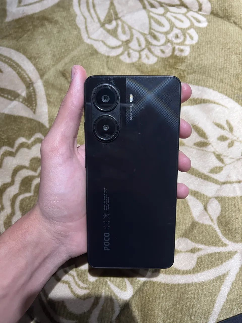 Vendo Poco X7 pro 8Gb RAM 256 Gb