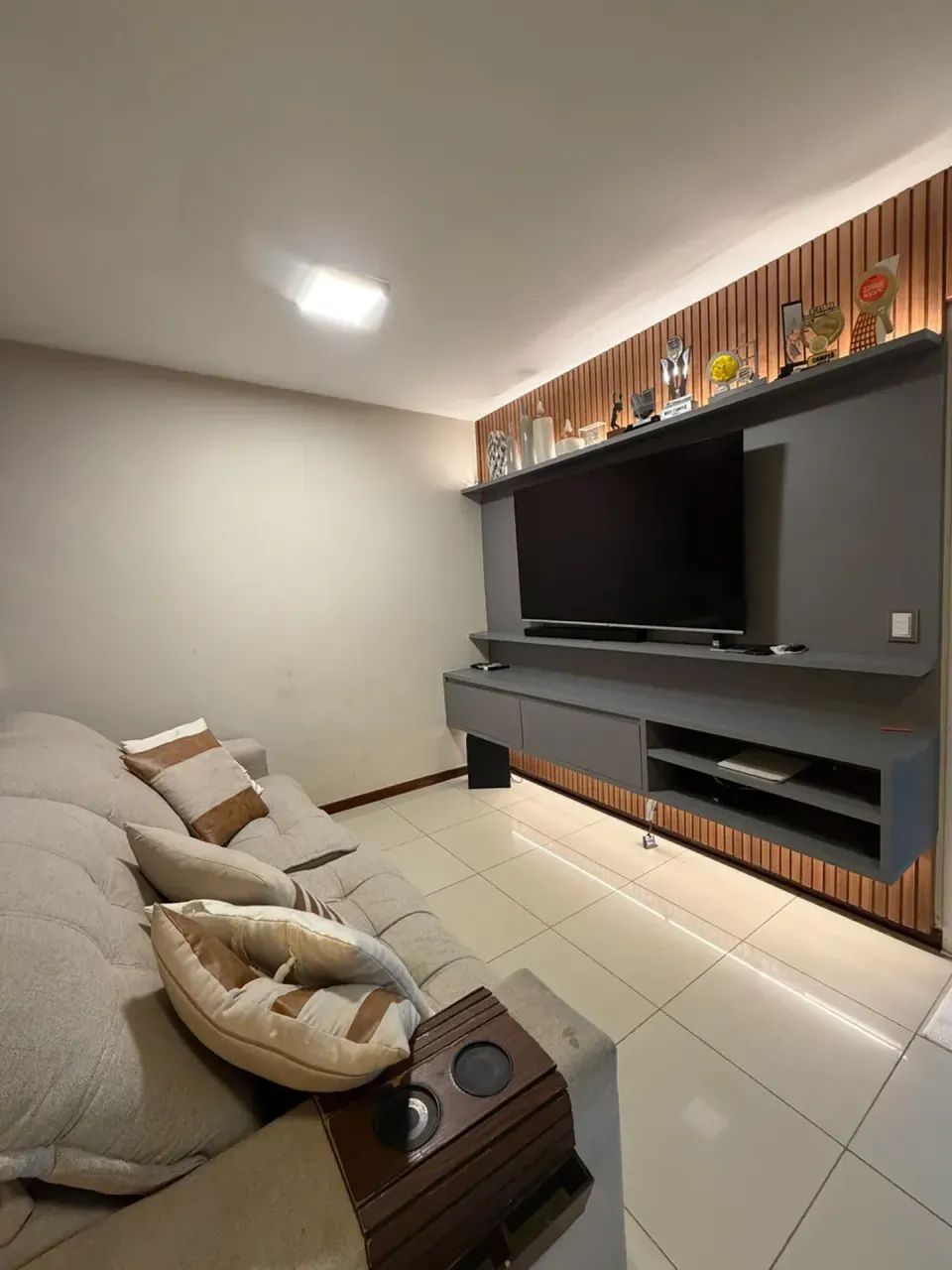 Casa totalmente mobiliada e reformada no Condomínio Vog Ville  Lauro de Freitas