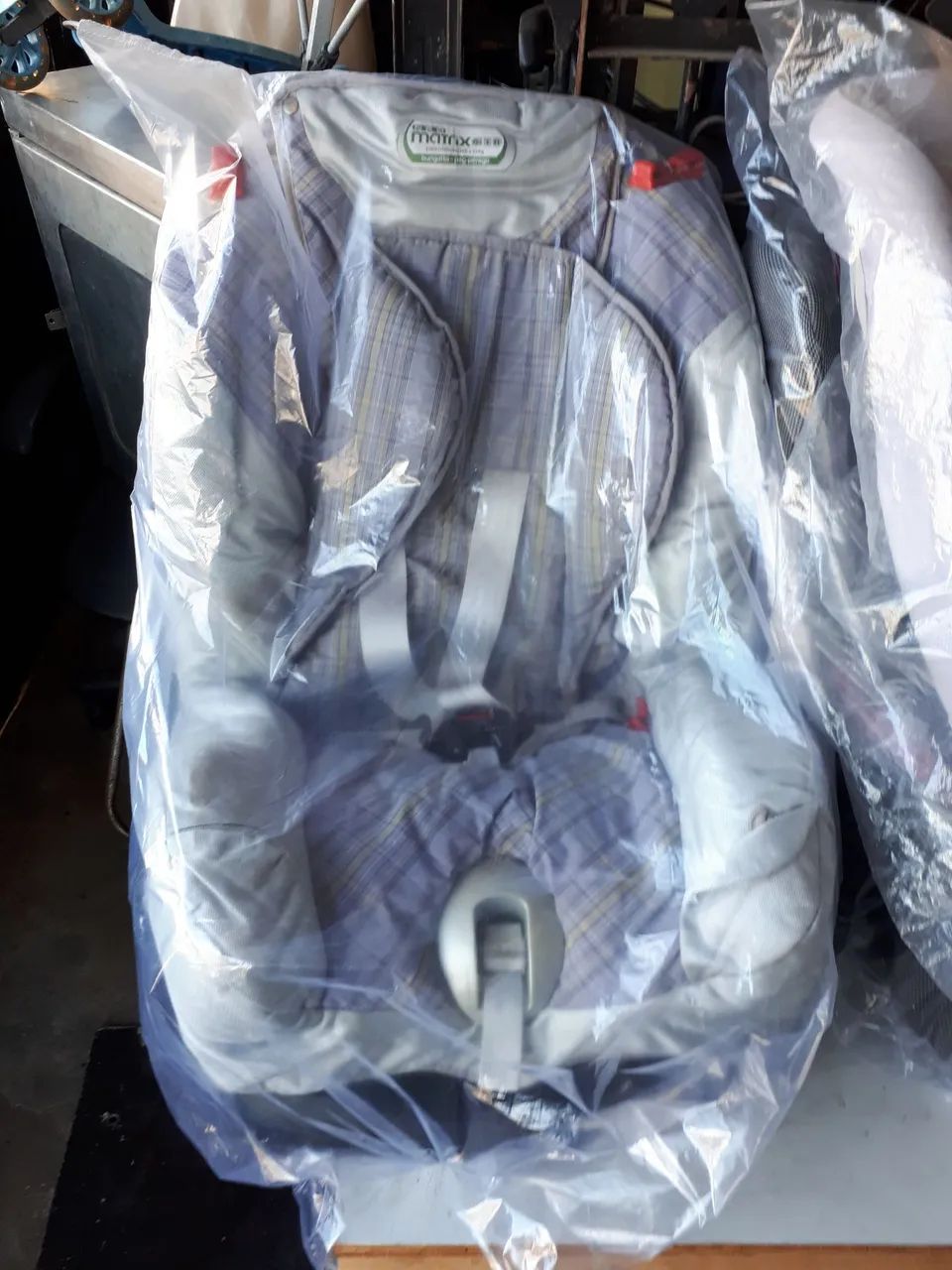 Cadeira pra Auto SEMINOVA 