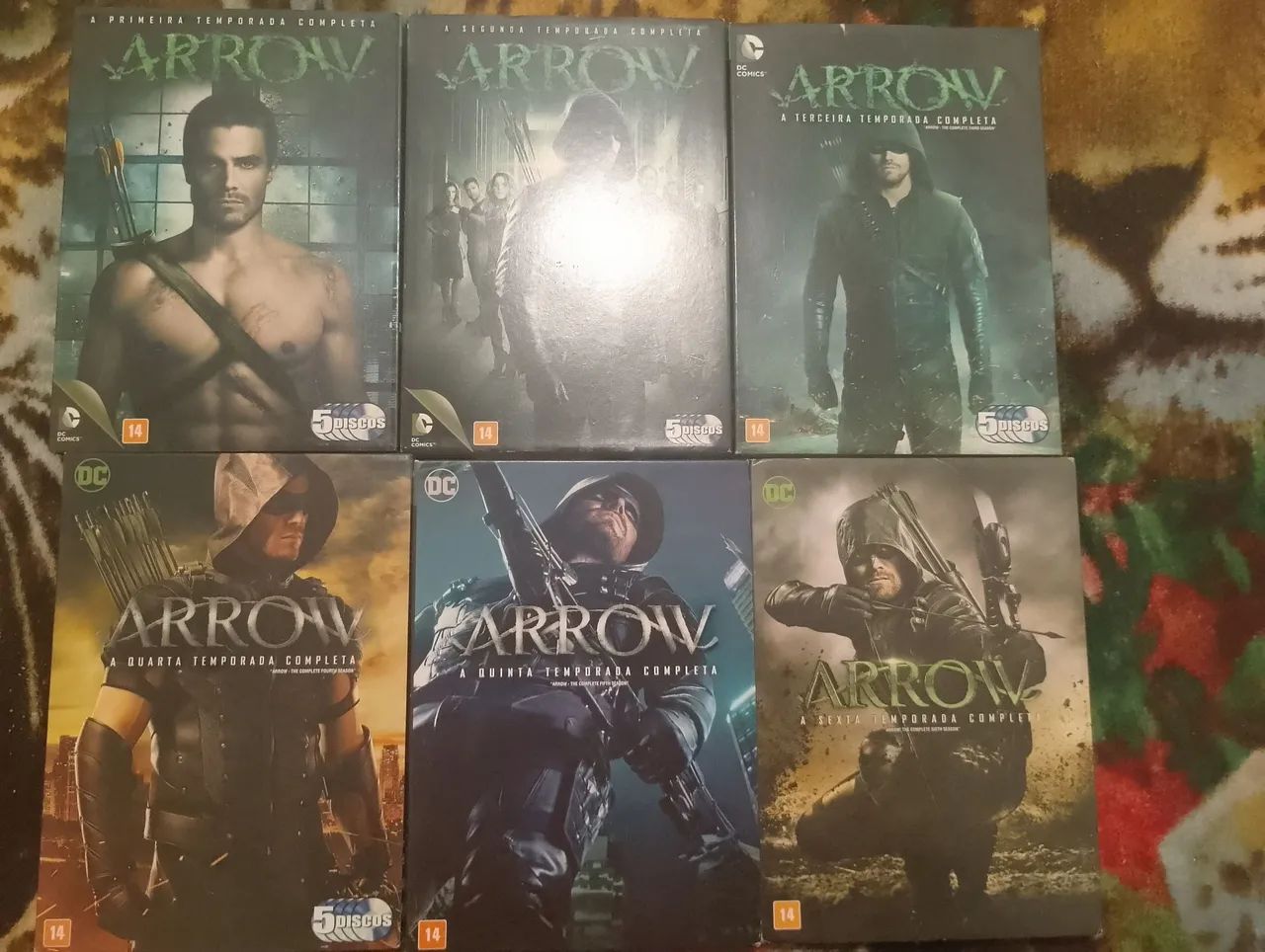 Lote dvds de séries da dc - Foto 2