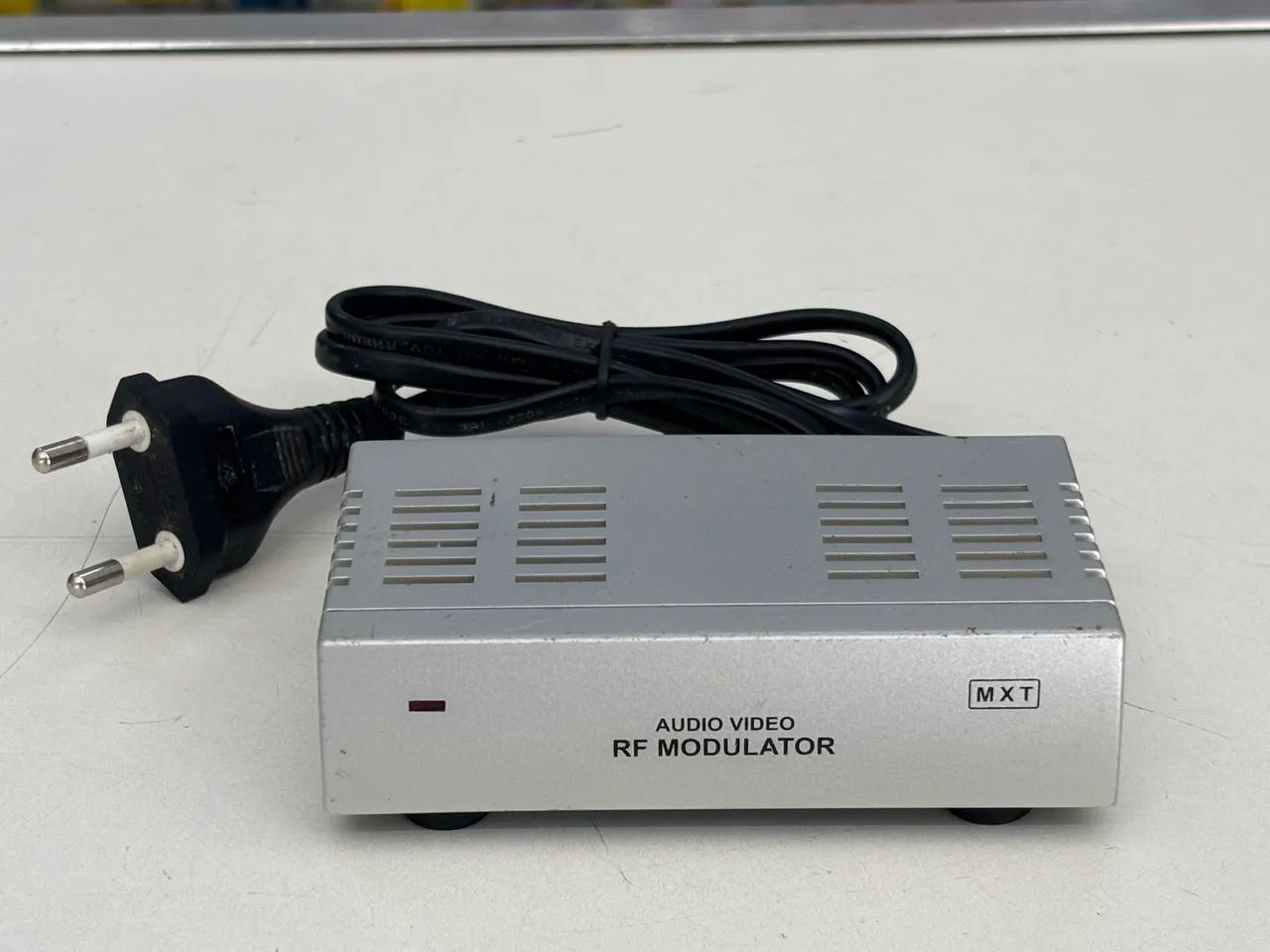 modulador de RF de áudio e vídeo da marca
