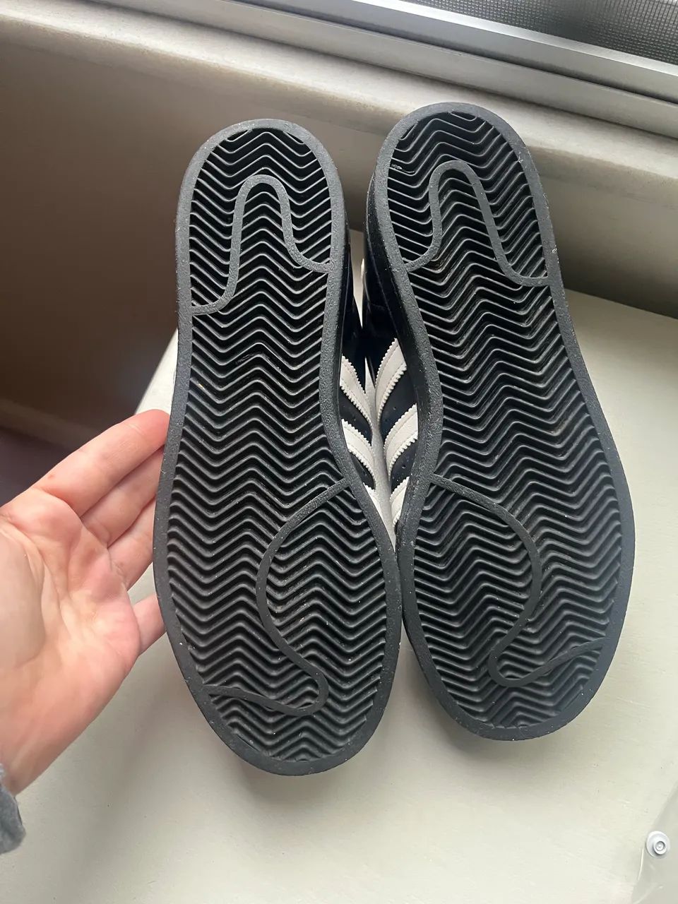Tênis Adidas Superstar original  - Foto 3