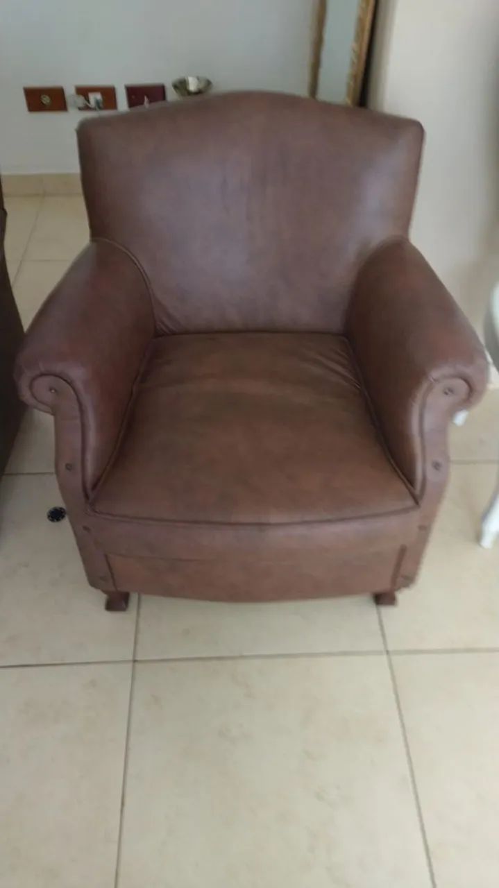 PAR DE POLTRONAS 