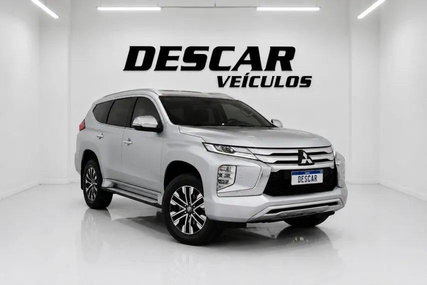 Mitsubishi Pajero 2022