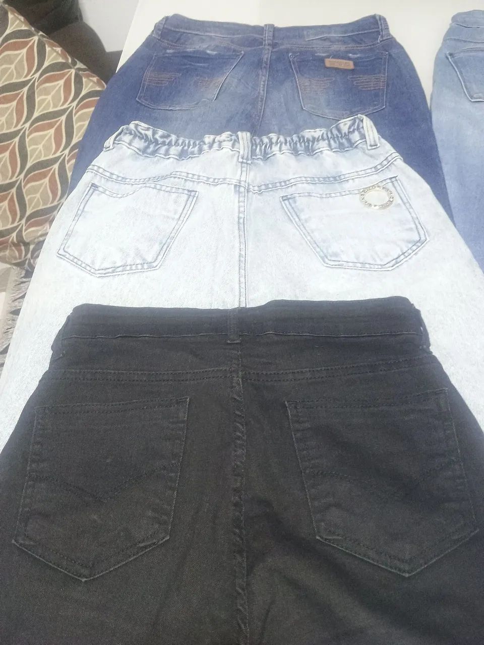 Vários modelos de calças jeans feminina  - Foto 3