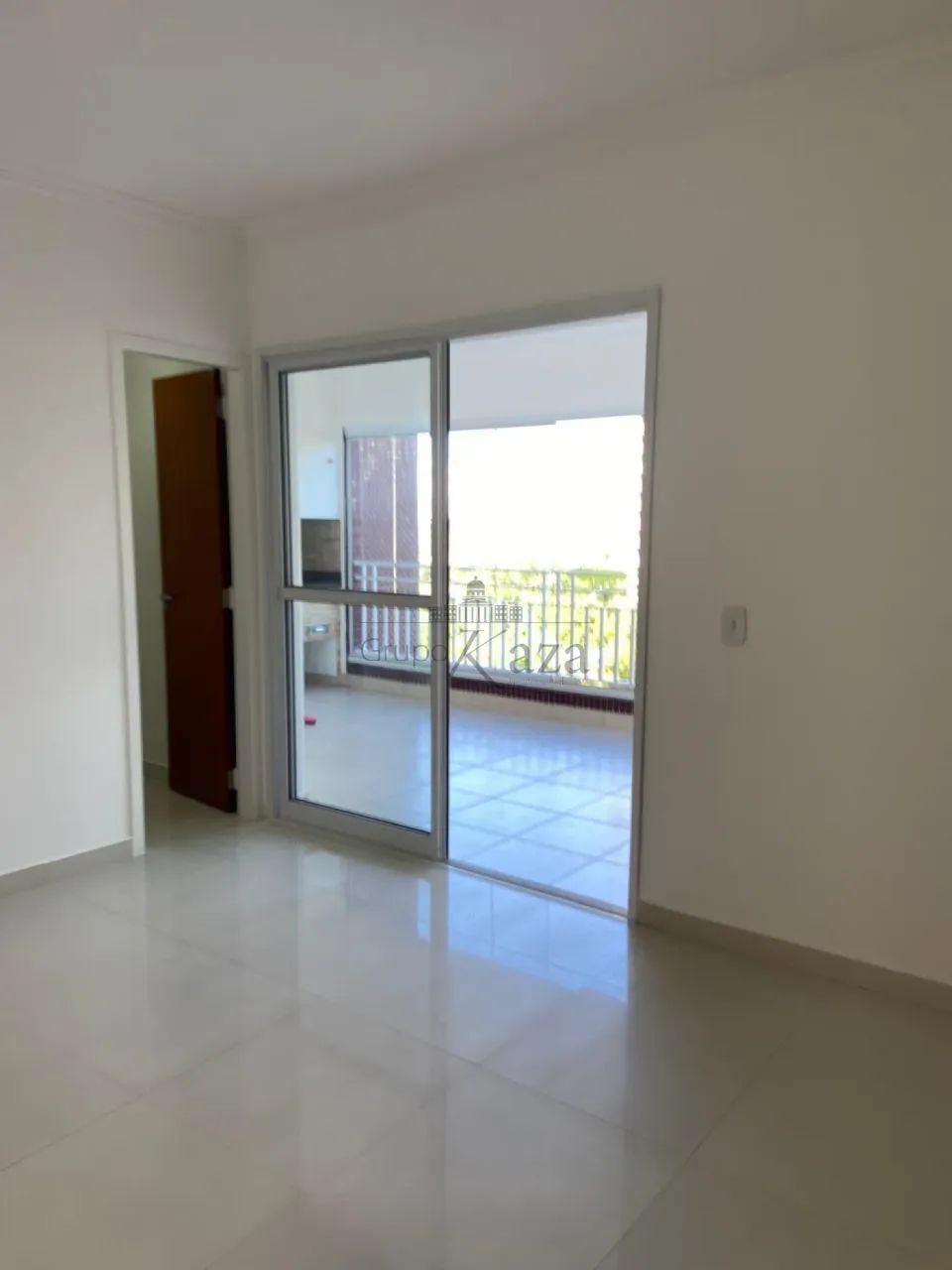 Apartamento/Padrão - Edificio Fênix - Jardim Aquárius - 2 Suítes - 74m²