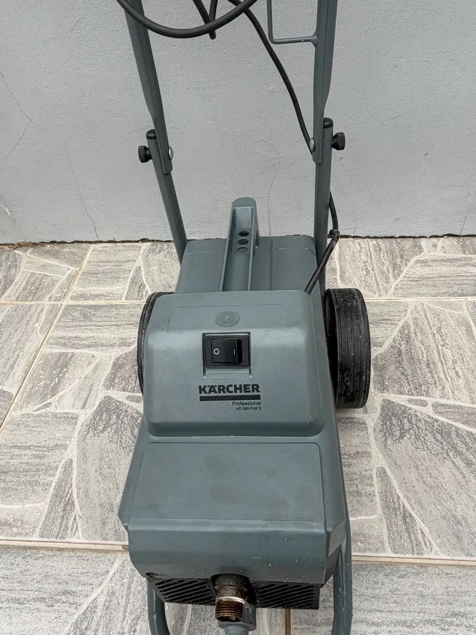 Lavadora Alta pressão Karcher HD 585 - Foto 4