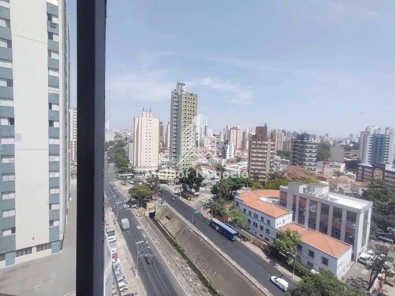 Apartamento à venda em Campinas, Centro, com 1 quarto, com 63 m²